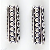 High quality Zinc alloy "Zamak" beads with silver-plated finish.  Each bead measures 23mm end-to-end.
