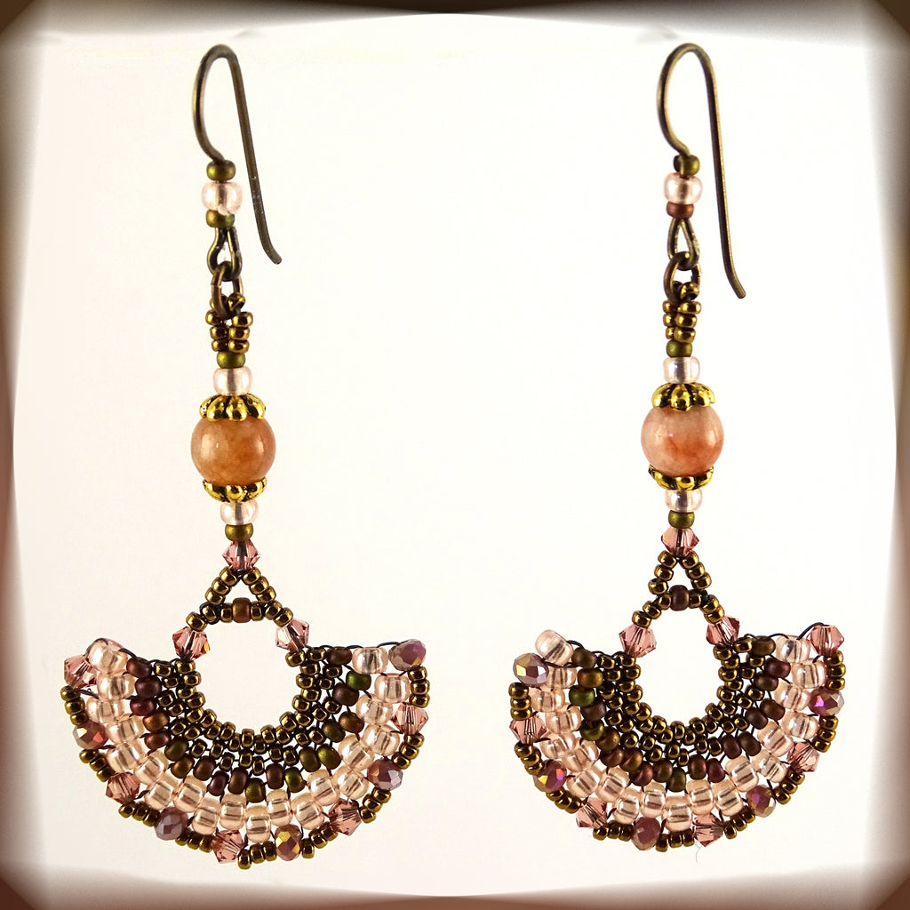 Wedge Petal Weave Earrings: Peach Cobbler