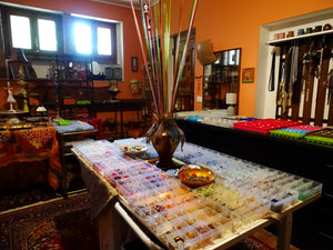 Association Creare Per Vivere Open Studio Workshop: Repair/Up-Cycle Your Broken Jewelry, Thursday Afternoons 4-6PM, (or scheduled to suit). €12.50/per person.