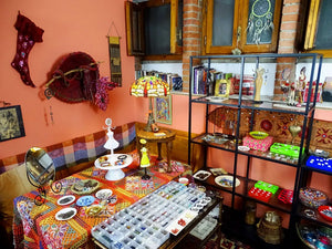 Association Creare Per Vivere Open Studio Workshop: Repair/Up-Cycle Your Broken Jewelry, Thursday Afternoons 4-6PM, (or scheduled to suit). €12.50/per person.