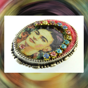 Hand Crafted Brooch / Pendant: Frida Kahlo