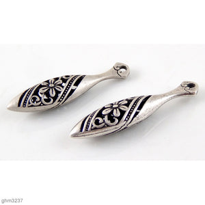 High quality Zinc alloy "Zamak" decorative drops. Antique Silver finish.  Each bead measures 40mm end-to-end.